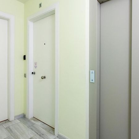 Апартаменты Weflating Modern Diagonal Барселона Экстерьер фото